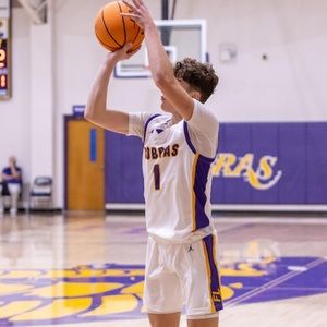 Meet your Posher, Colby